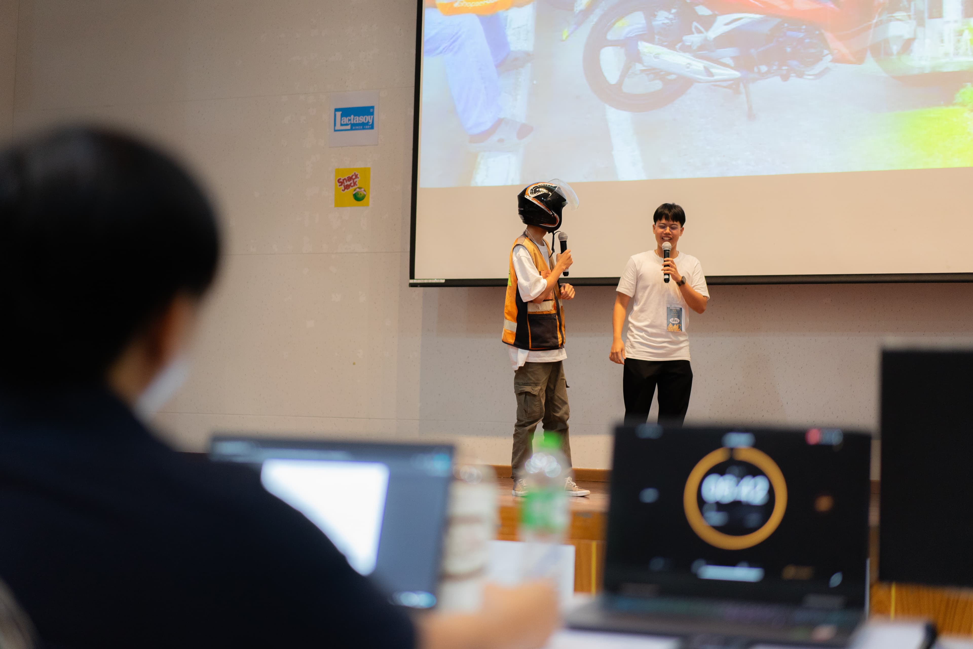 gallery [object Object]